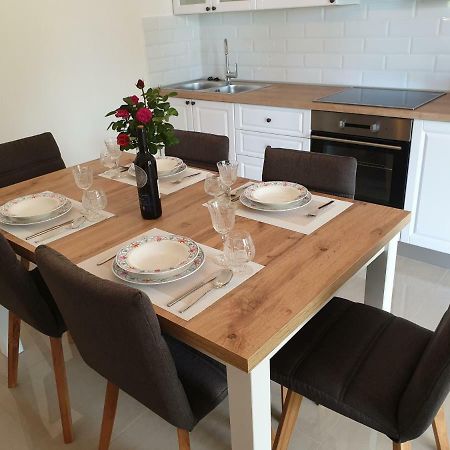 Apartment Kristina Vlašići Bagian luar foto
