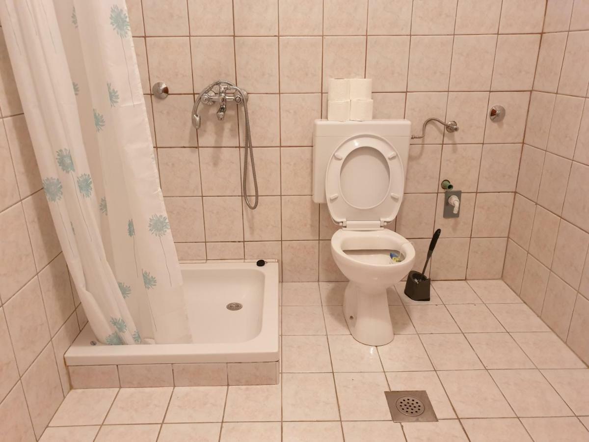 Apartment Kristina Vlašići Bagian luar foto